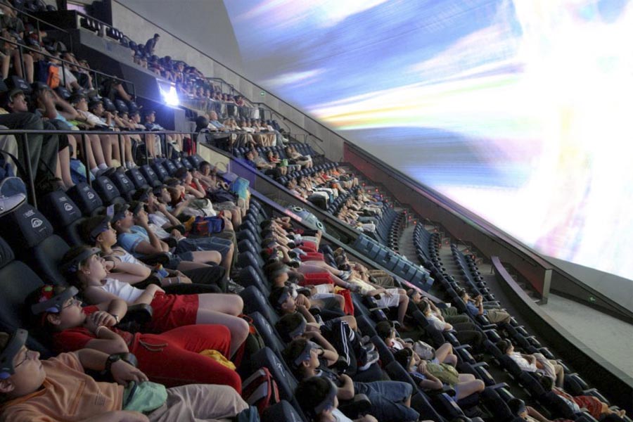 ciudad artes ciencias valencia con niños hemisferic